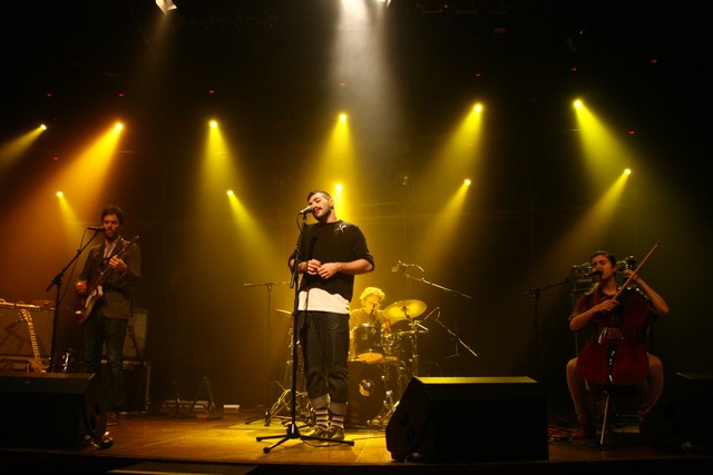 Piers Faccini in concert